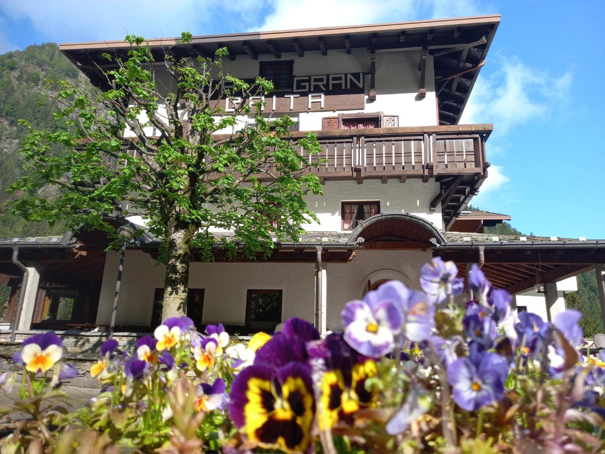 Albergo La Gran Baita Fraccia Esterno foto
